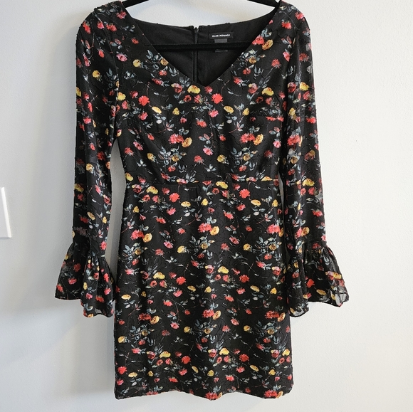 Club Monaco Gustano Dress - Picture 2 of 4